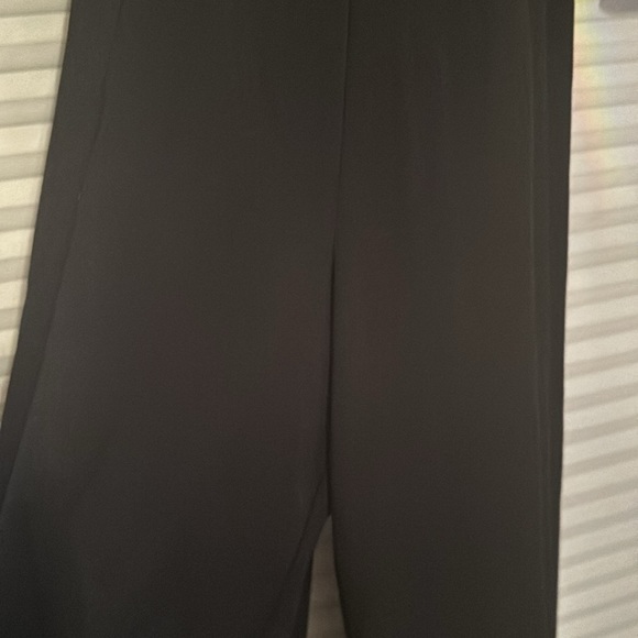 Black Halo Jackie O wide legged Jumpsuit - Picture 5 of 7